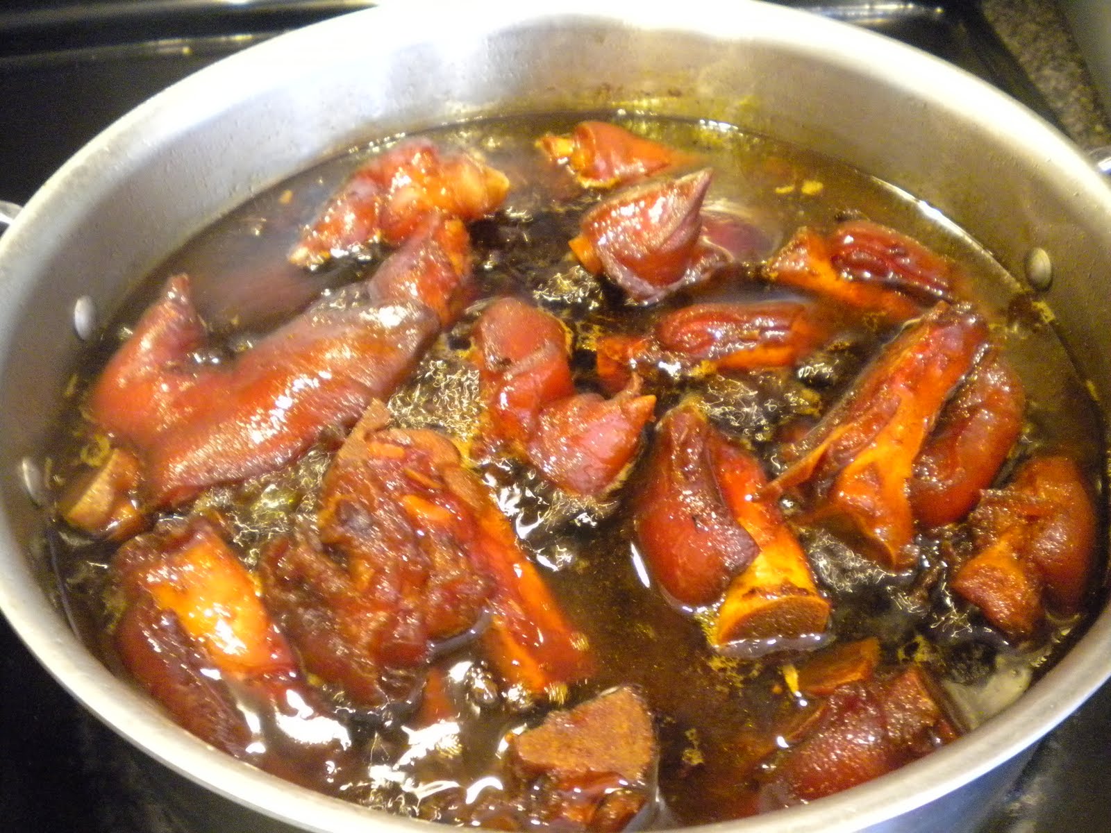 What is a recipe for fresh pork hocks?